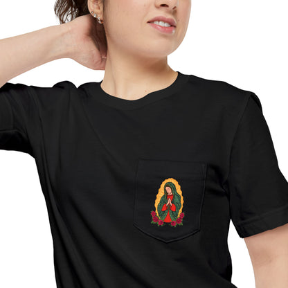 Virgen de Guadalupe Pocket T-shirt